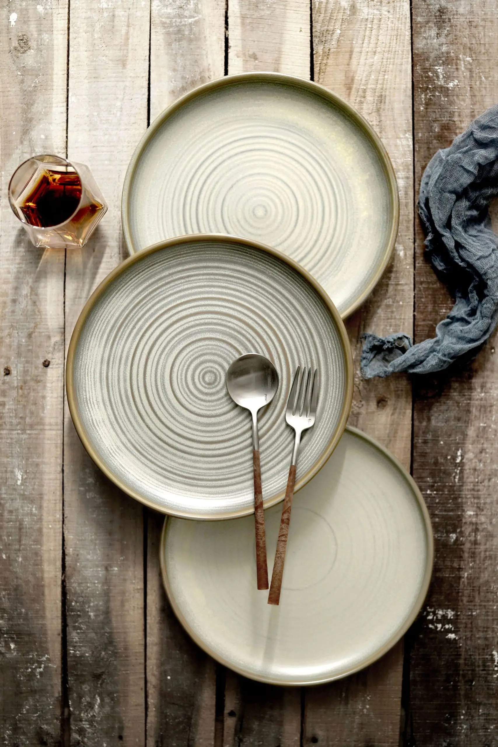 Reactive Yellow Plate (Set of 4)